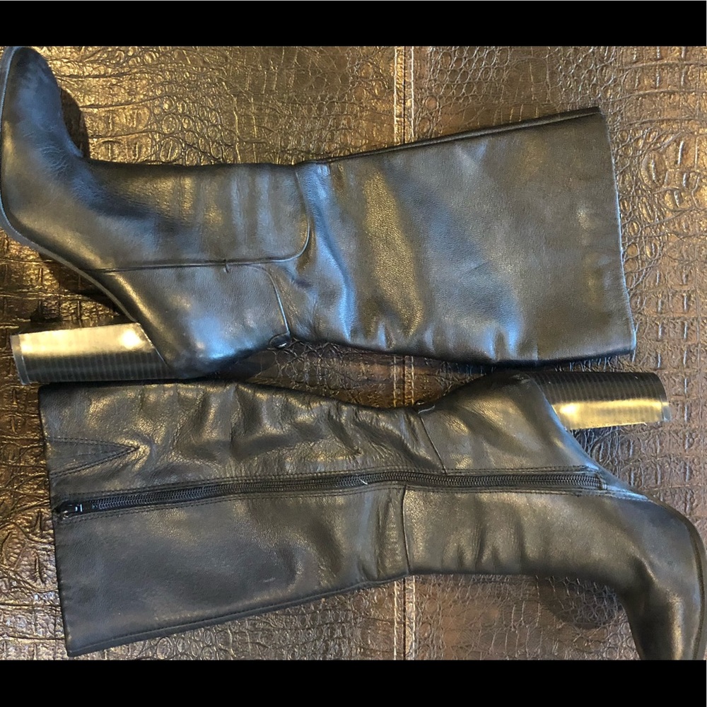 Black leather dress boots